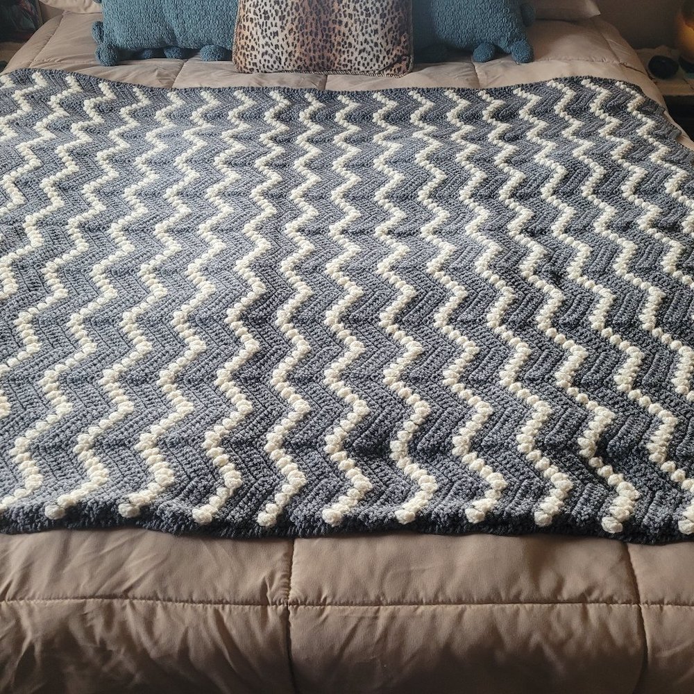 Crochet grey and cream blanket